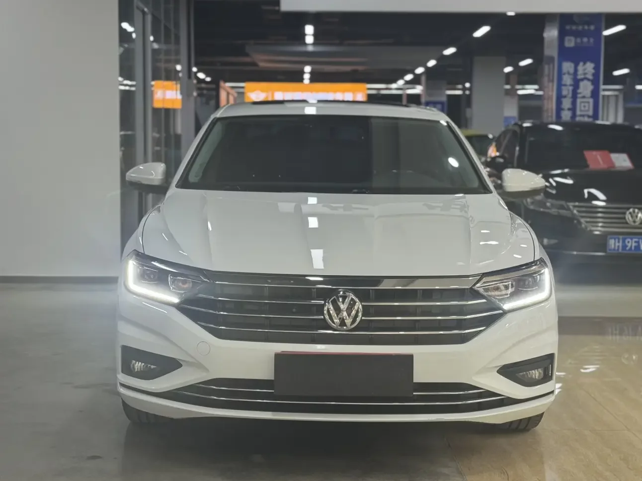 Volkswagen Sagitar