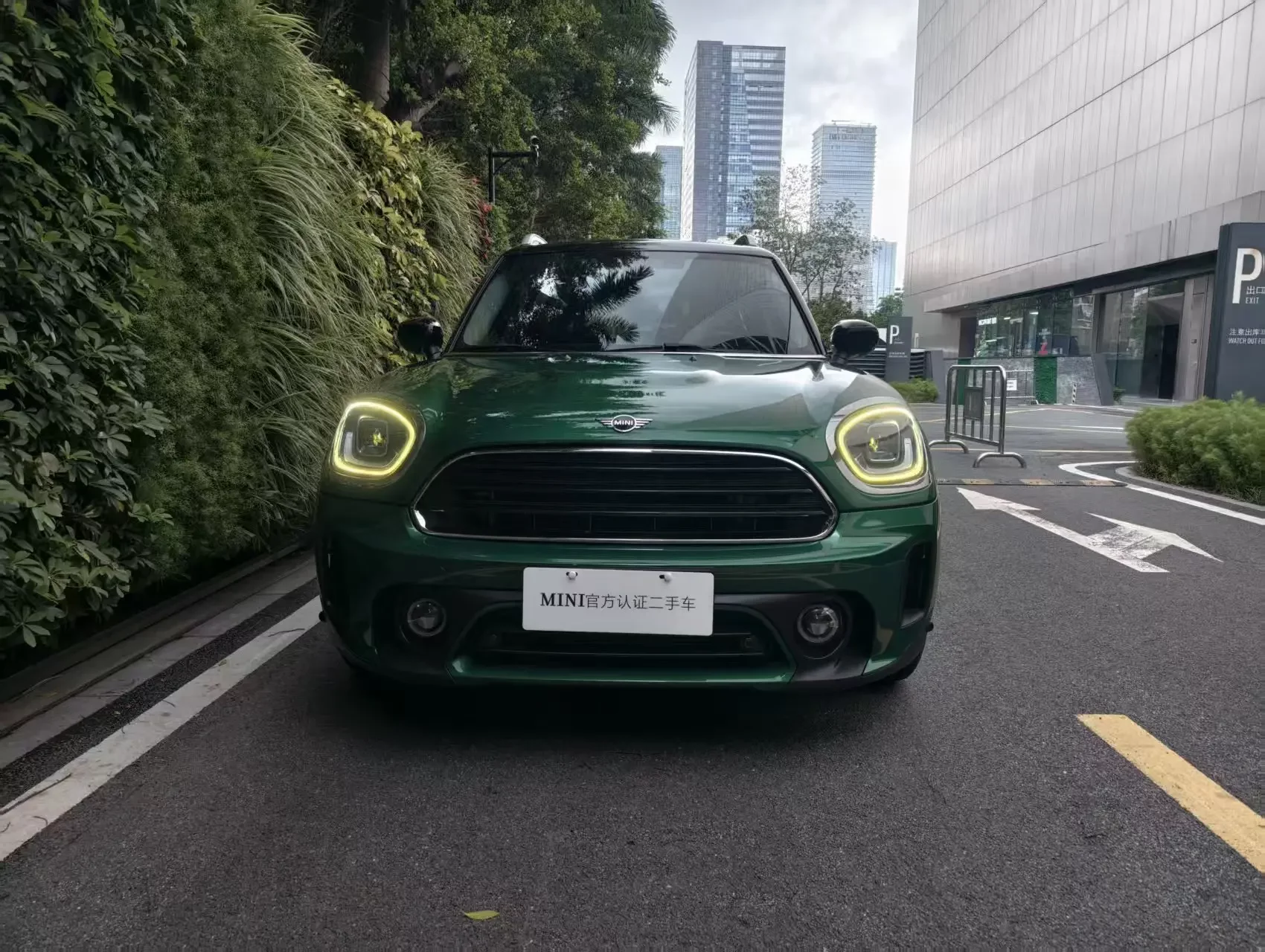MINI COUNTRYMAN