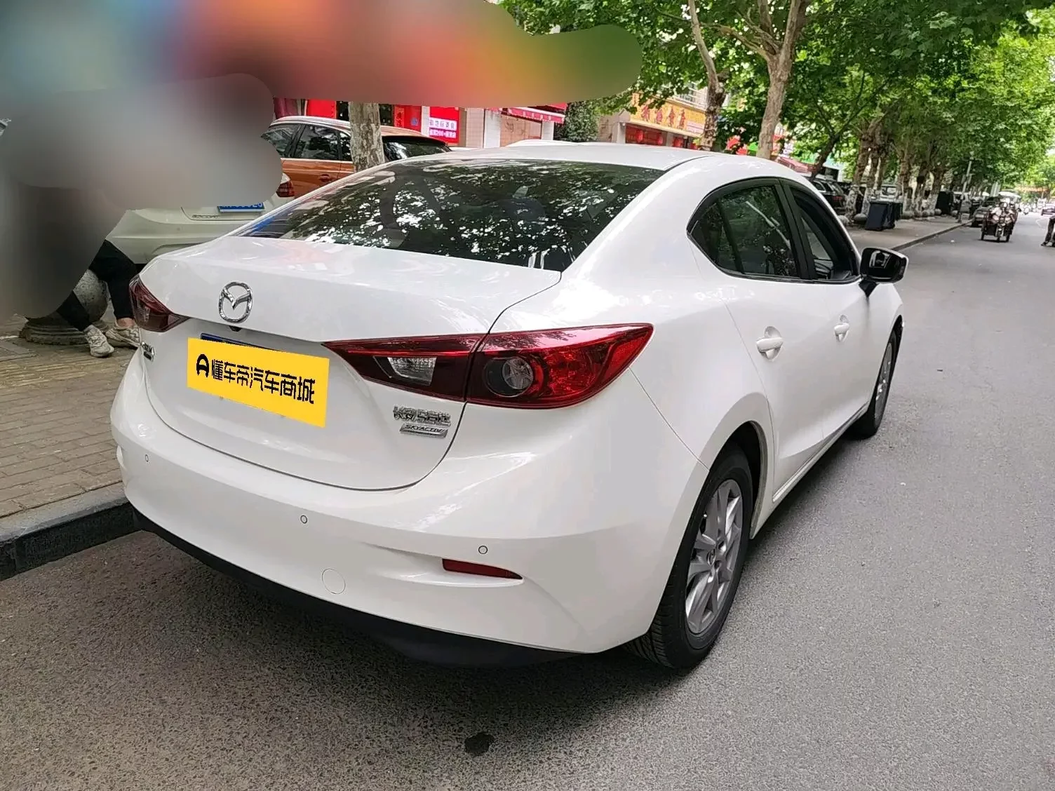 Mazda Axela