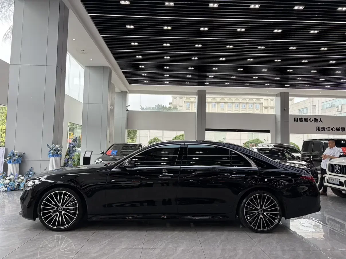 Mercedes-Benz S Class