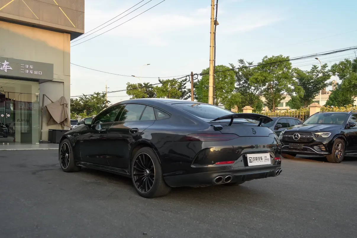 Mercedes-Benz AMG GT