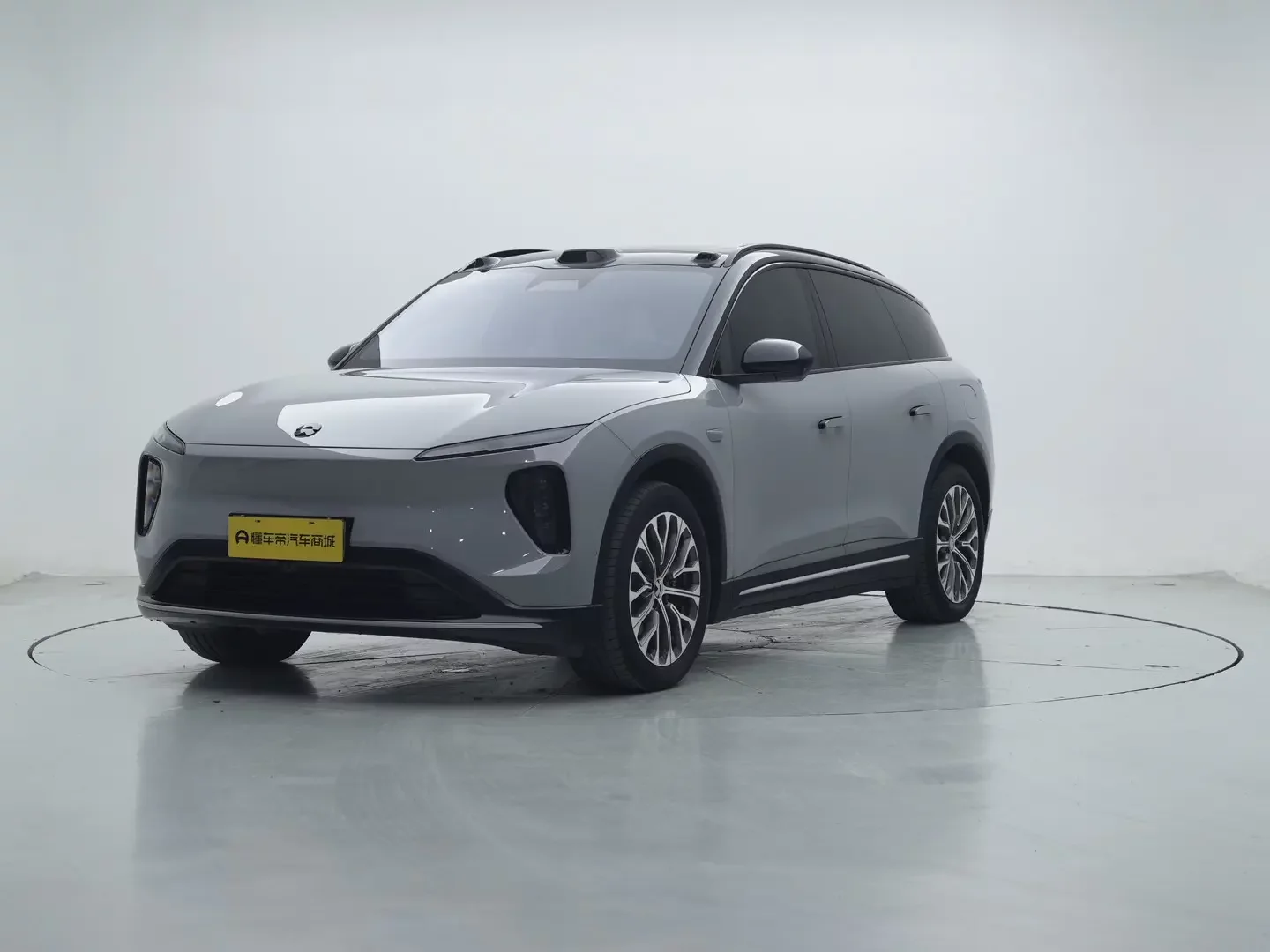 NIO ES6