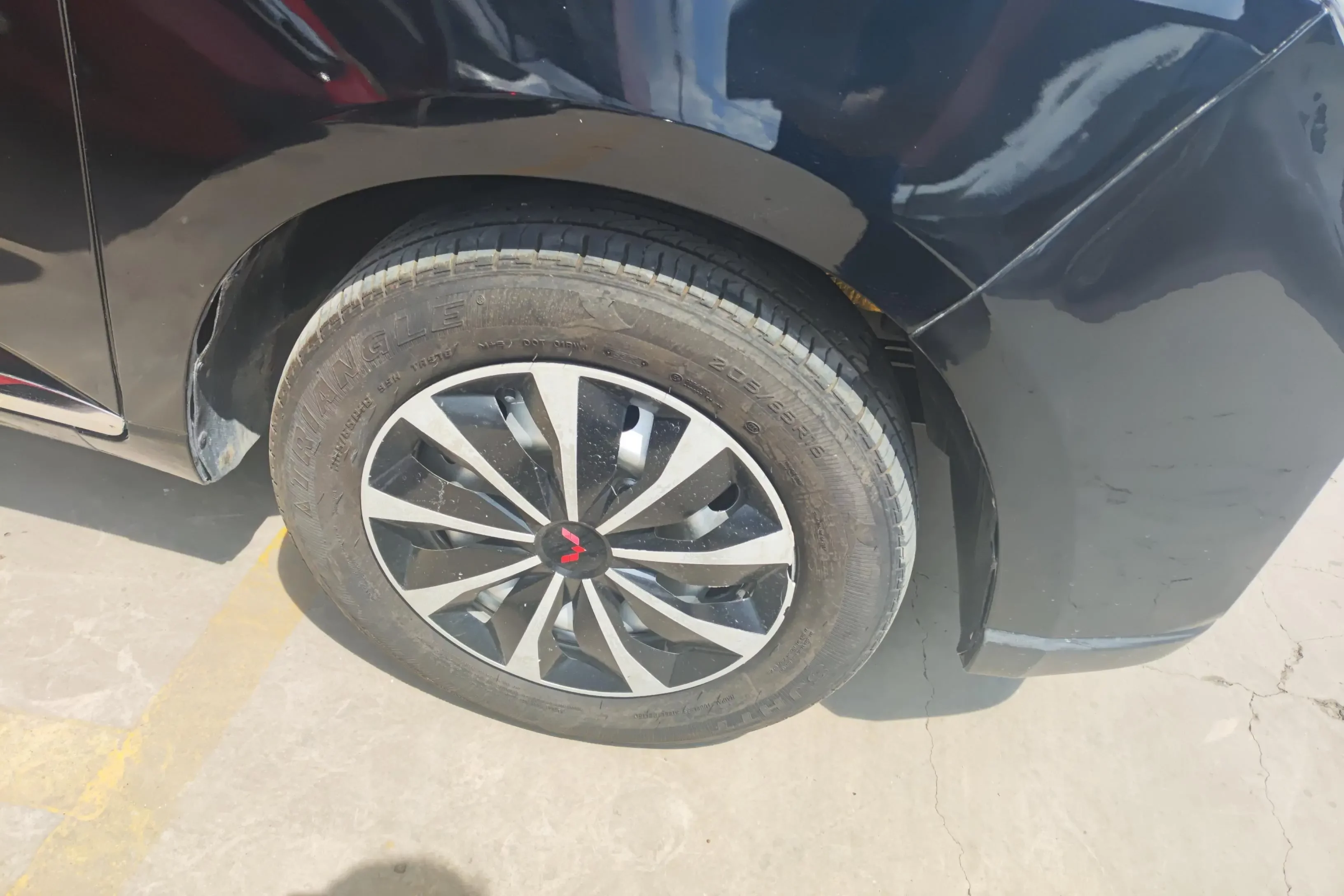 Wuling Hongguang PLUS