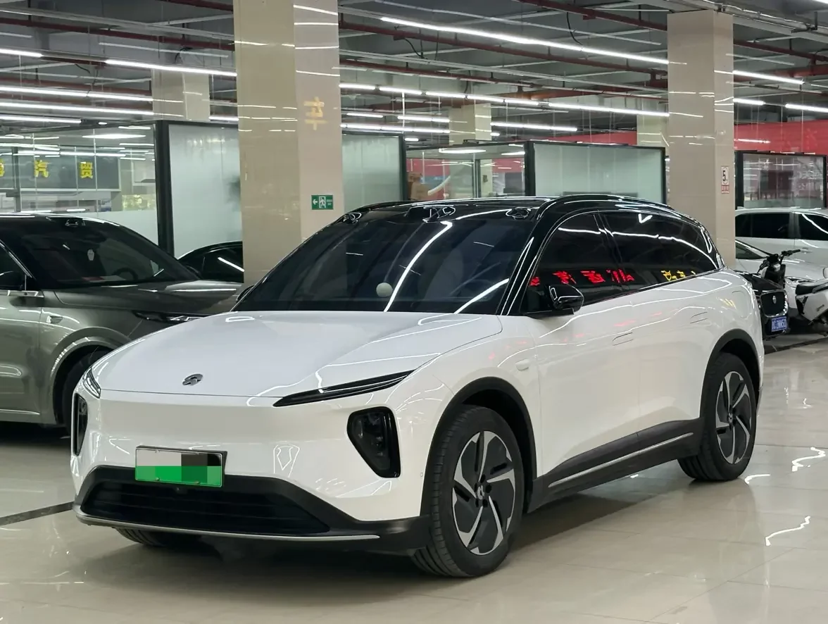 NIO ES6