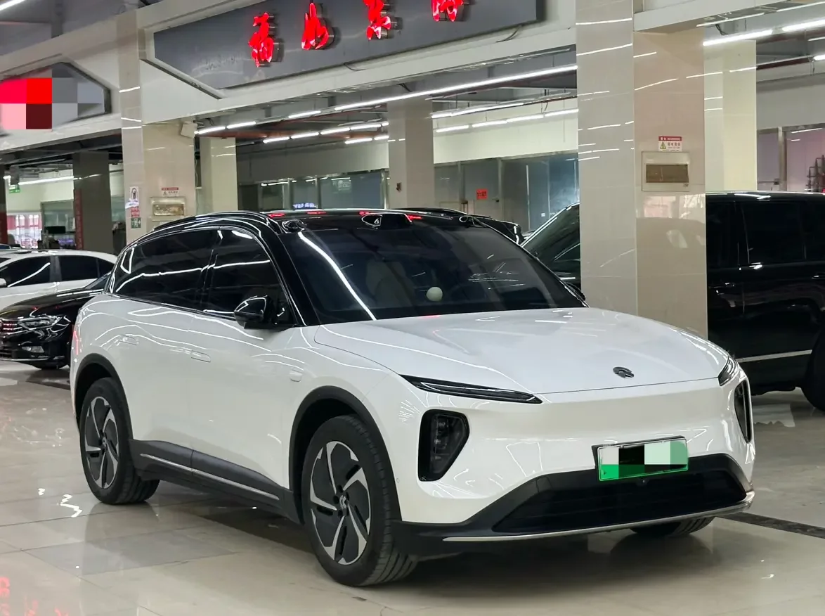NIO ES6