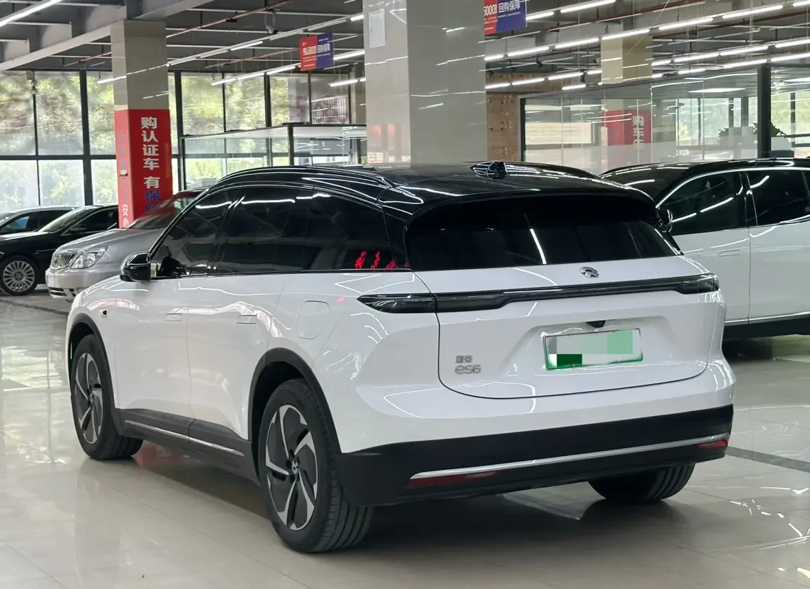 NIO ES6