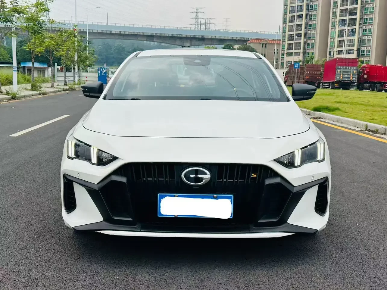 GAC Trumpchi Empow  из Китая