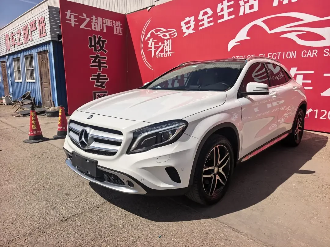 Mercedes-Benz GLA