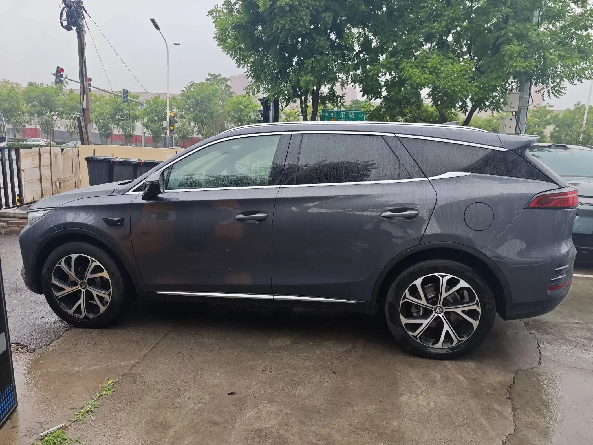 BYD Tang DM