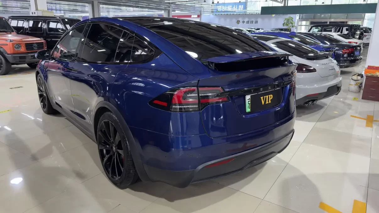 Tesla Model X