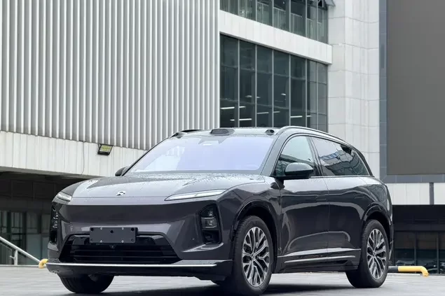 NIO ES6