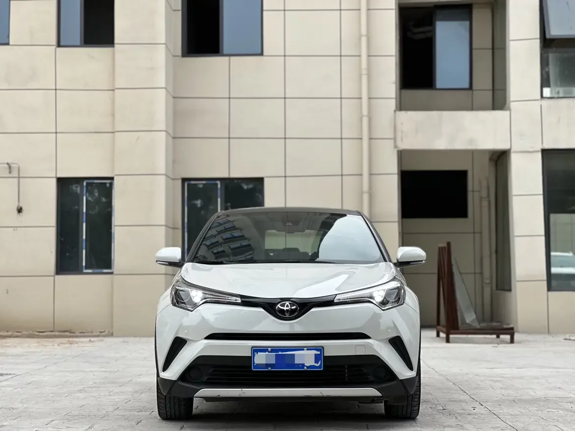 Toyota C-HR Hybrid