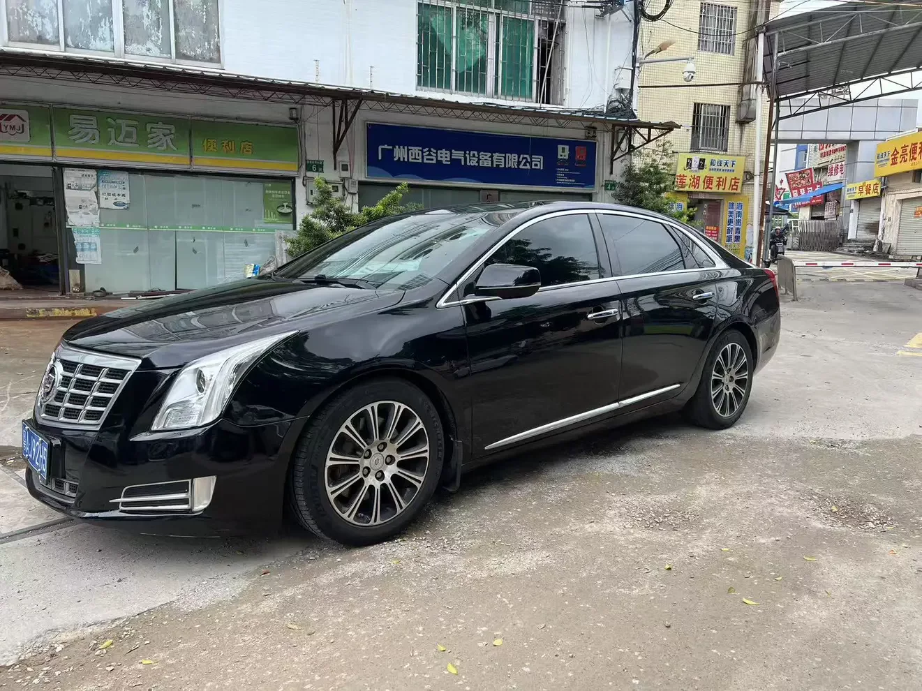 Cadillac XTS