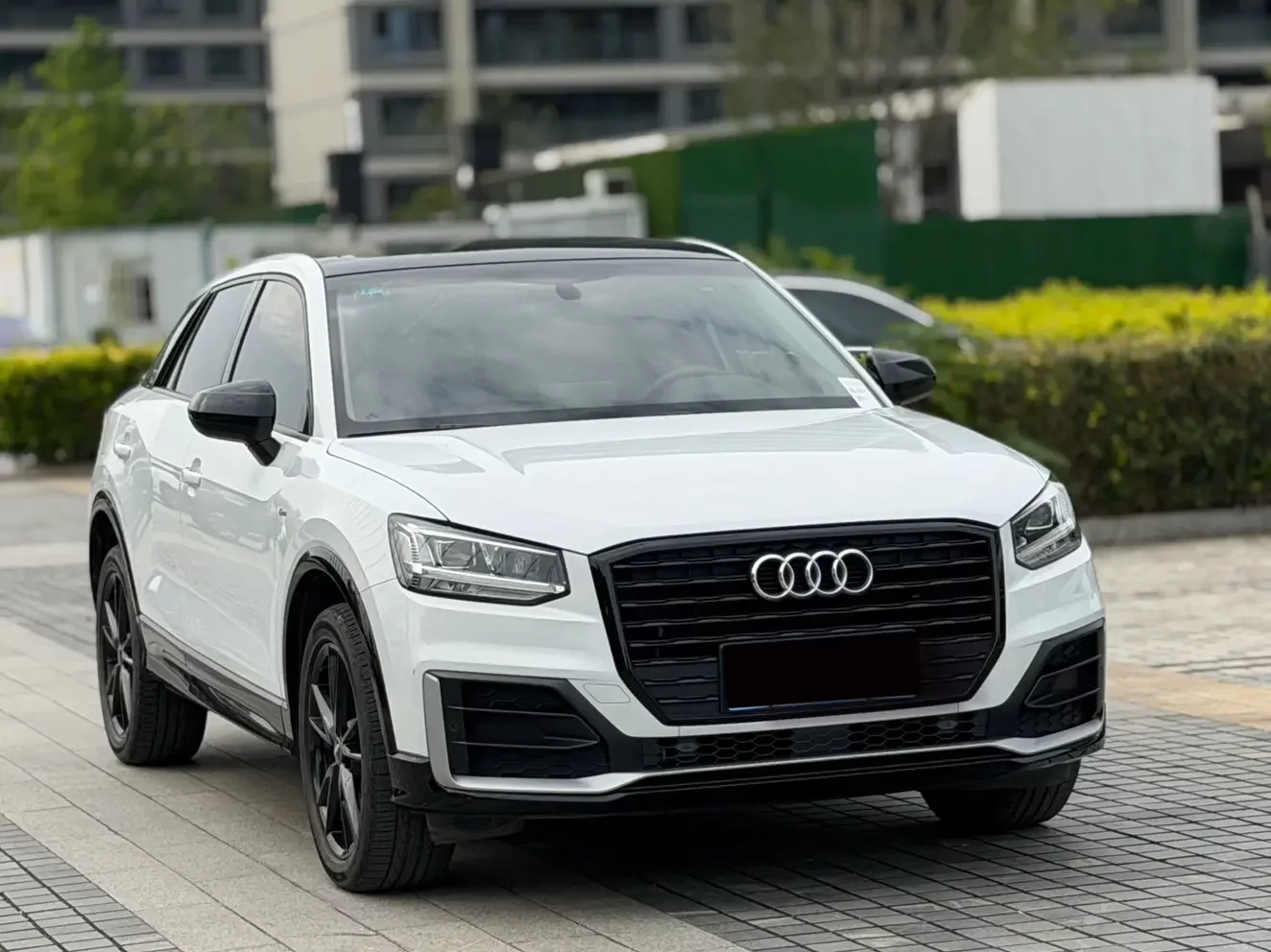 Audi Q2L