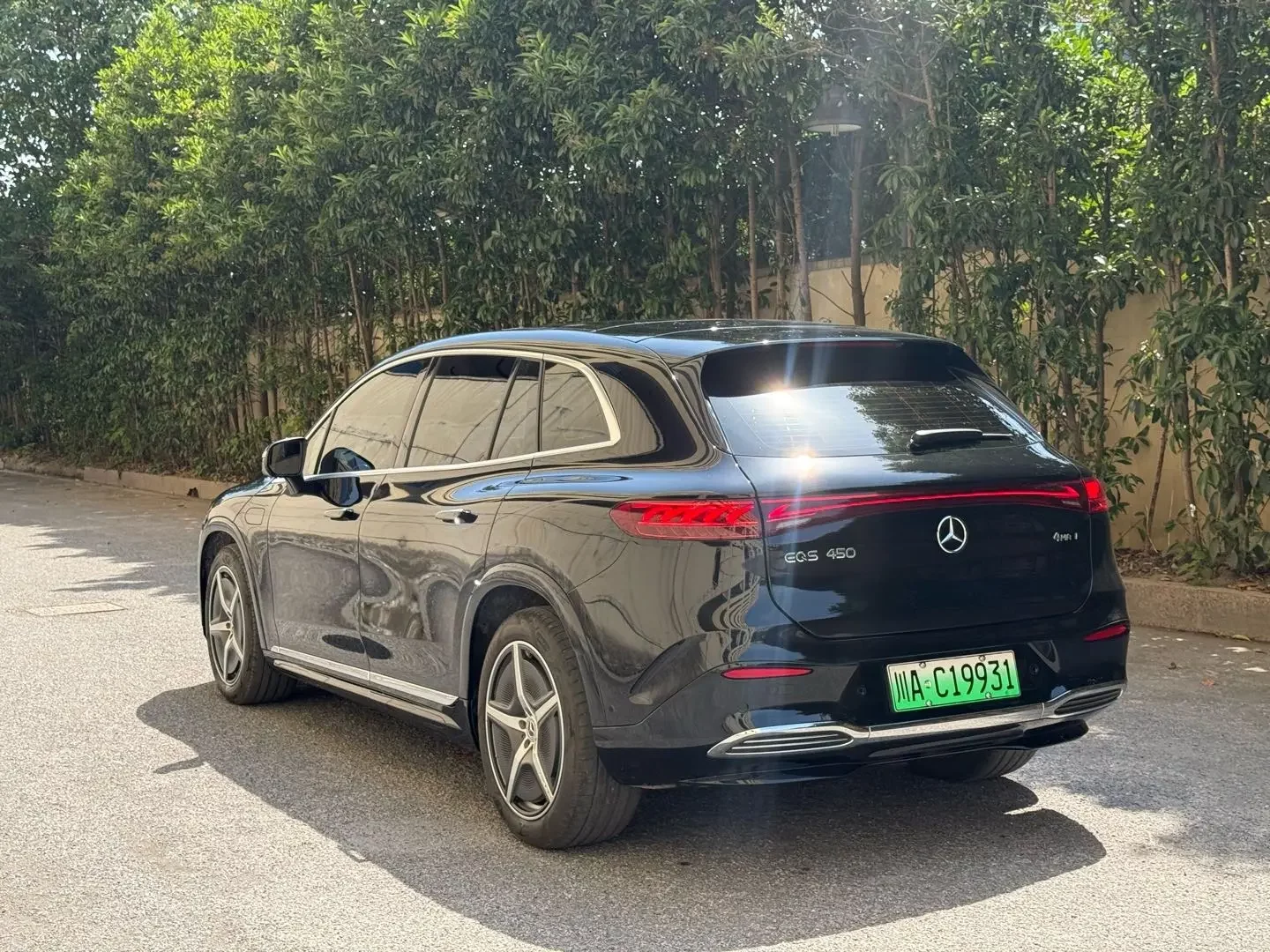 Mercedes-Benz EQS SUV