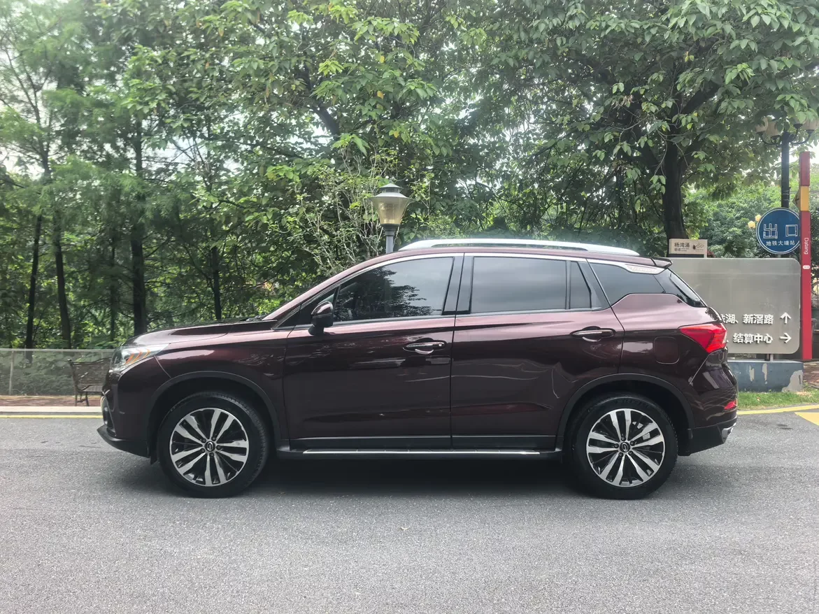GAC Trumpchi GS4 PHEV