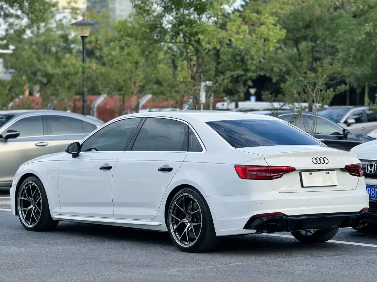 Audi A4L