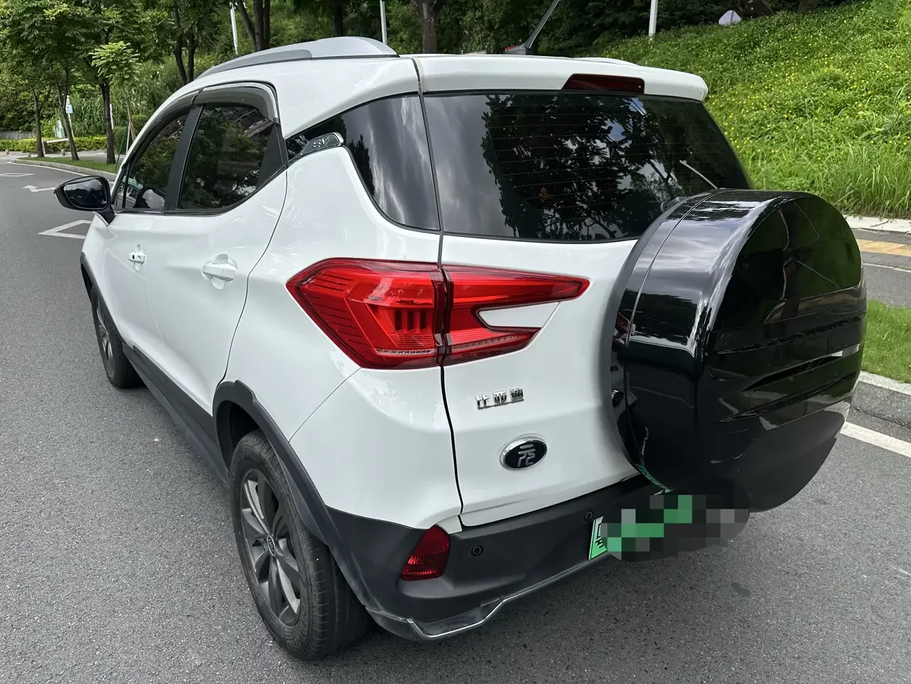 BYD Yuan EV