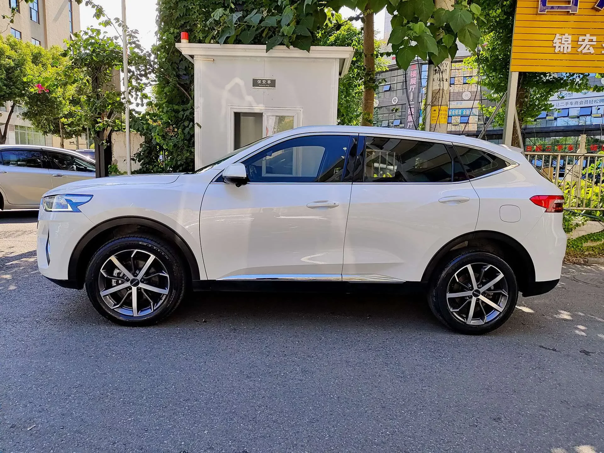 Haval F7