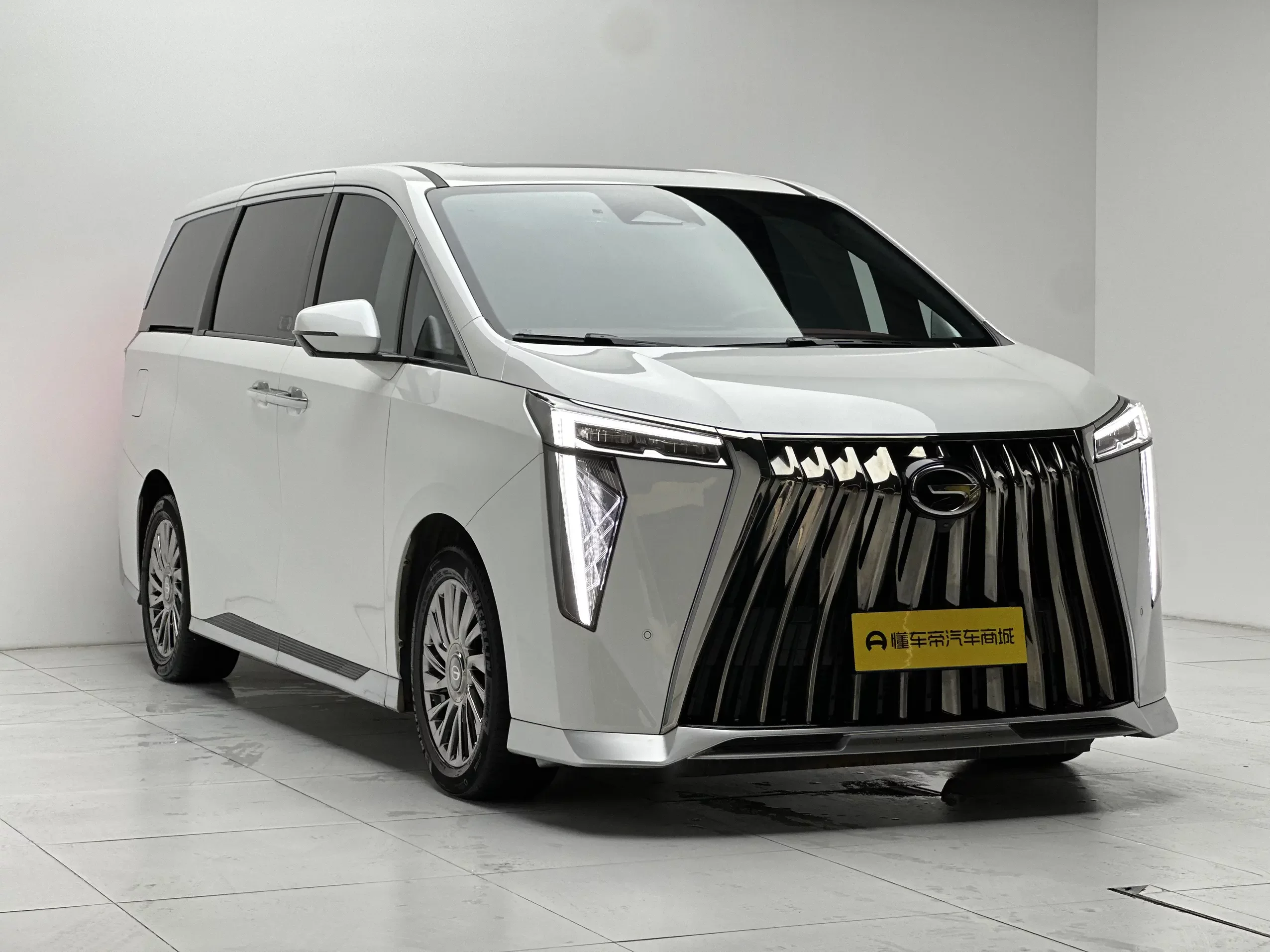GAC Trumpchi M8