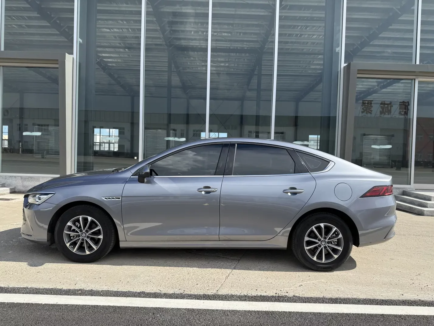 BYD Qin PLUS DM