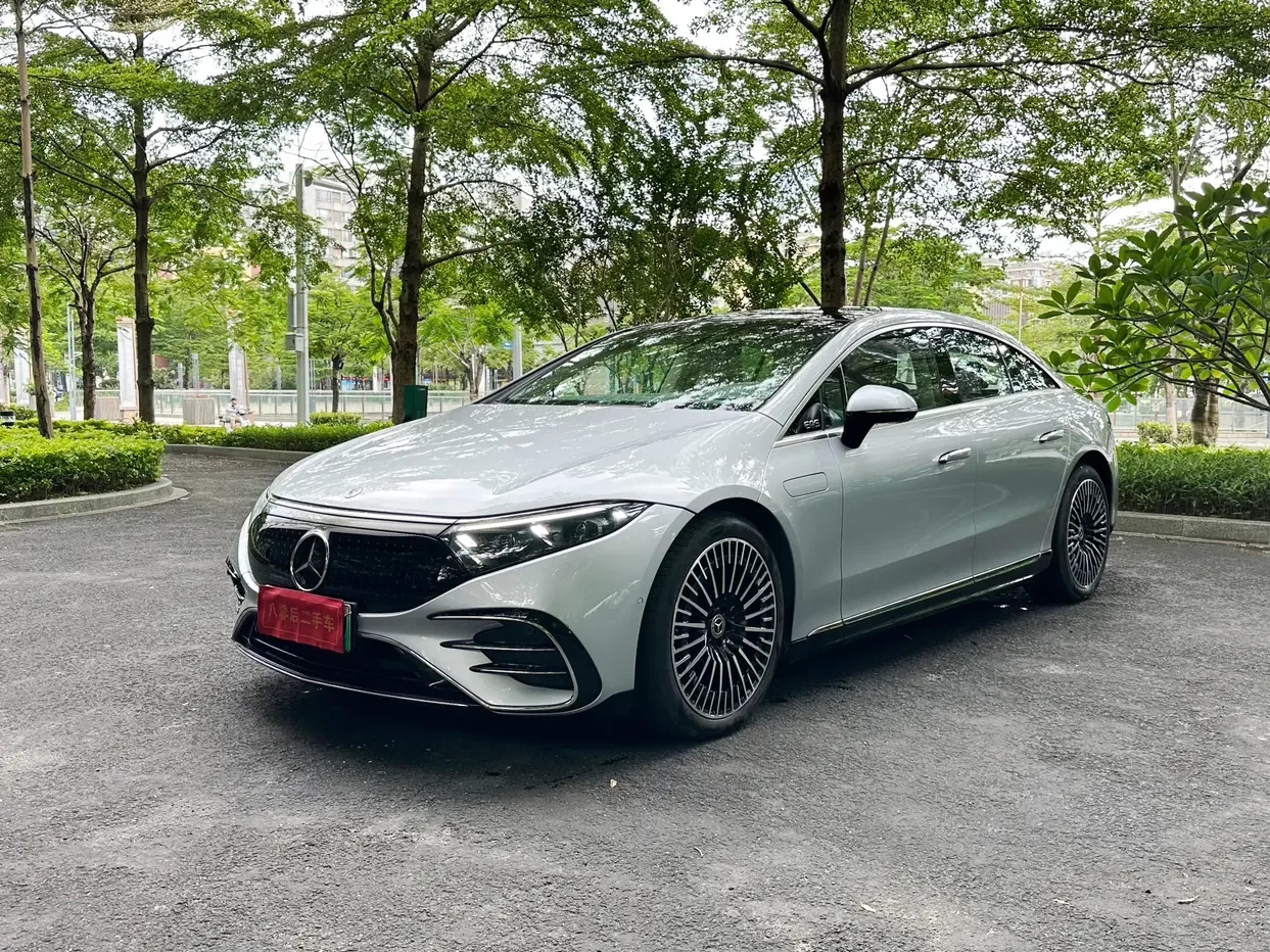 Mercedes-Benz EQS