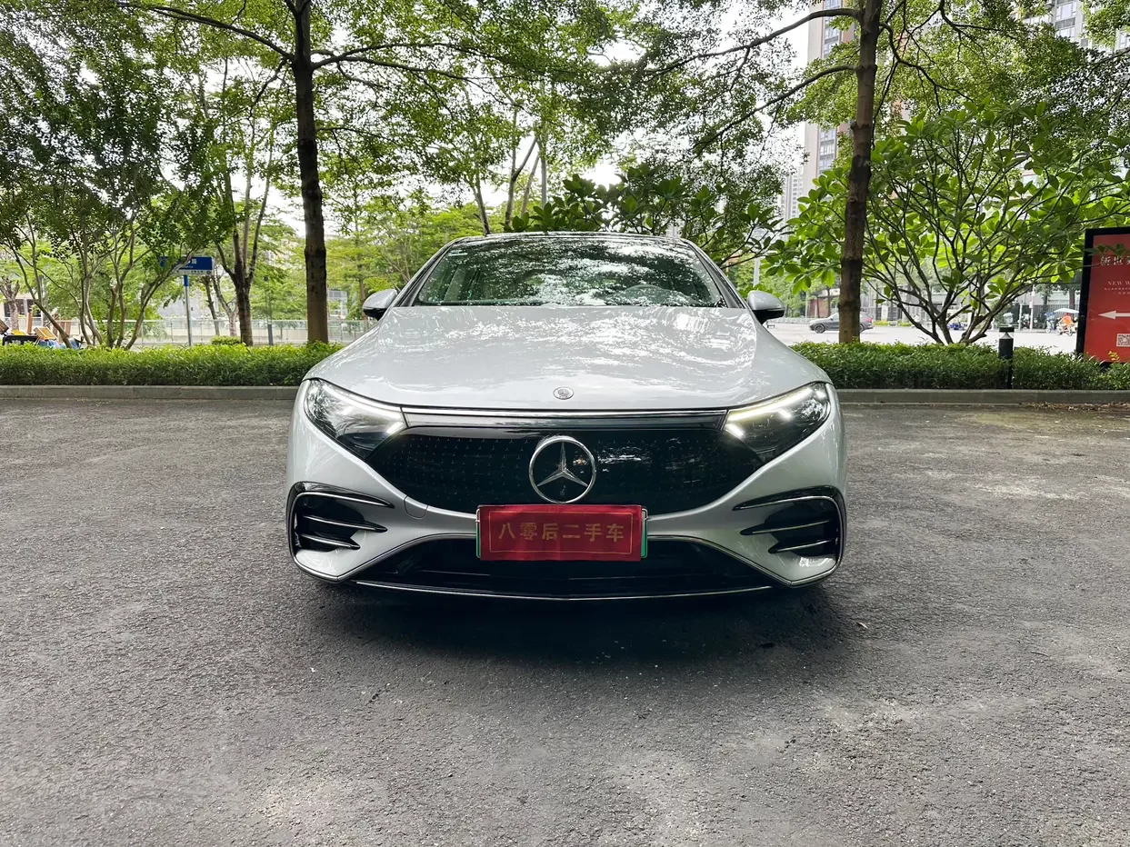 Mercedes-Benz EQS