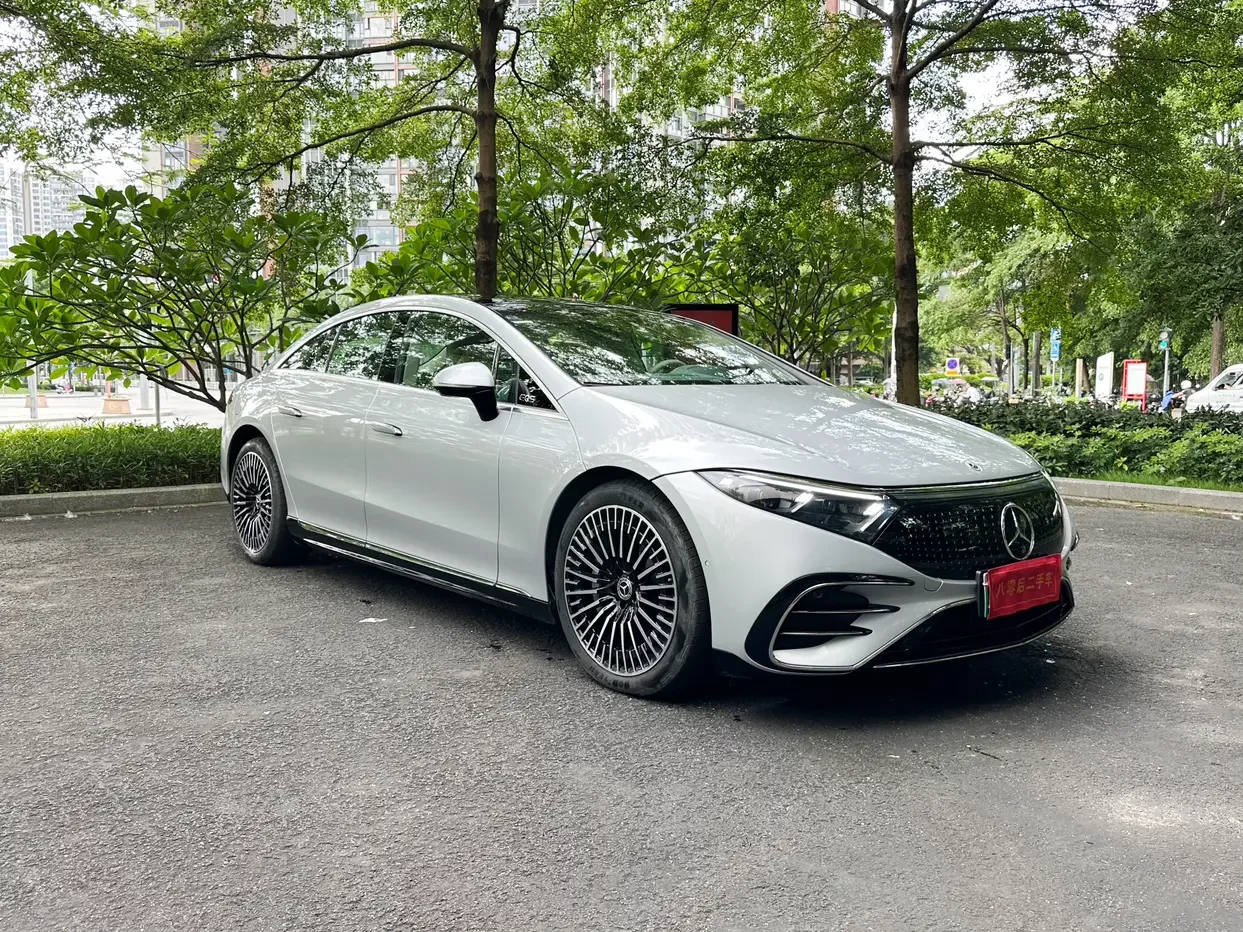 Mercedes-Benz EQS