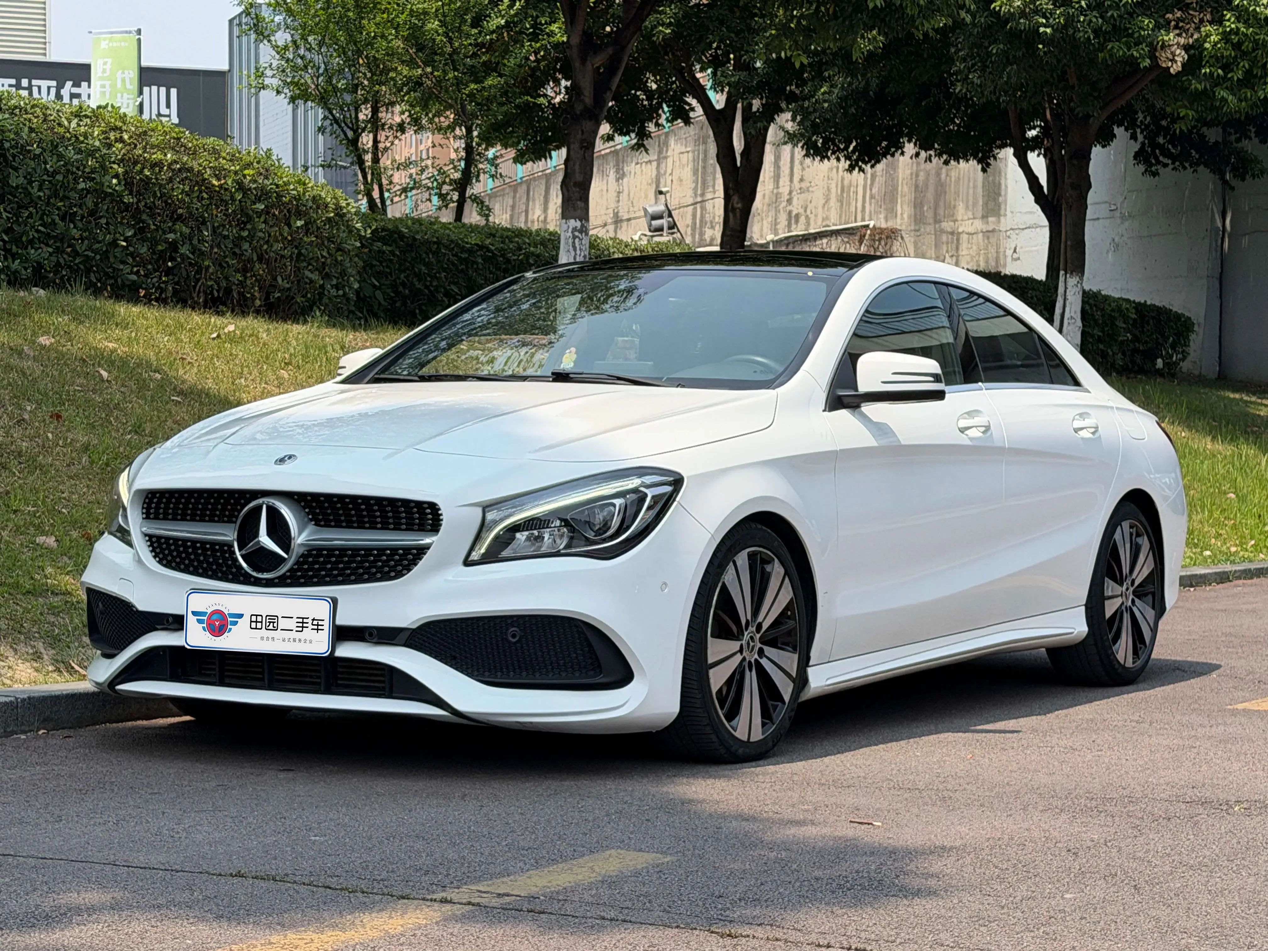 Mercedes-Benz CLA (Imported)