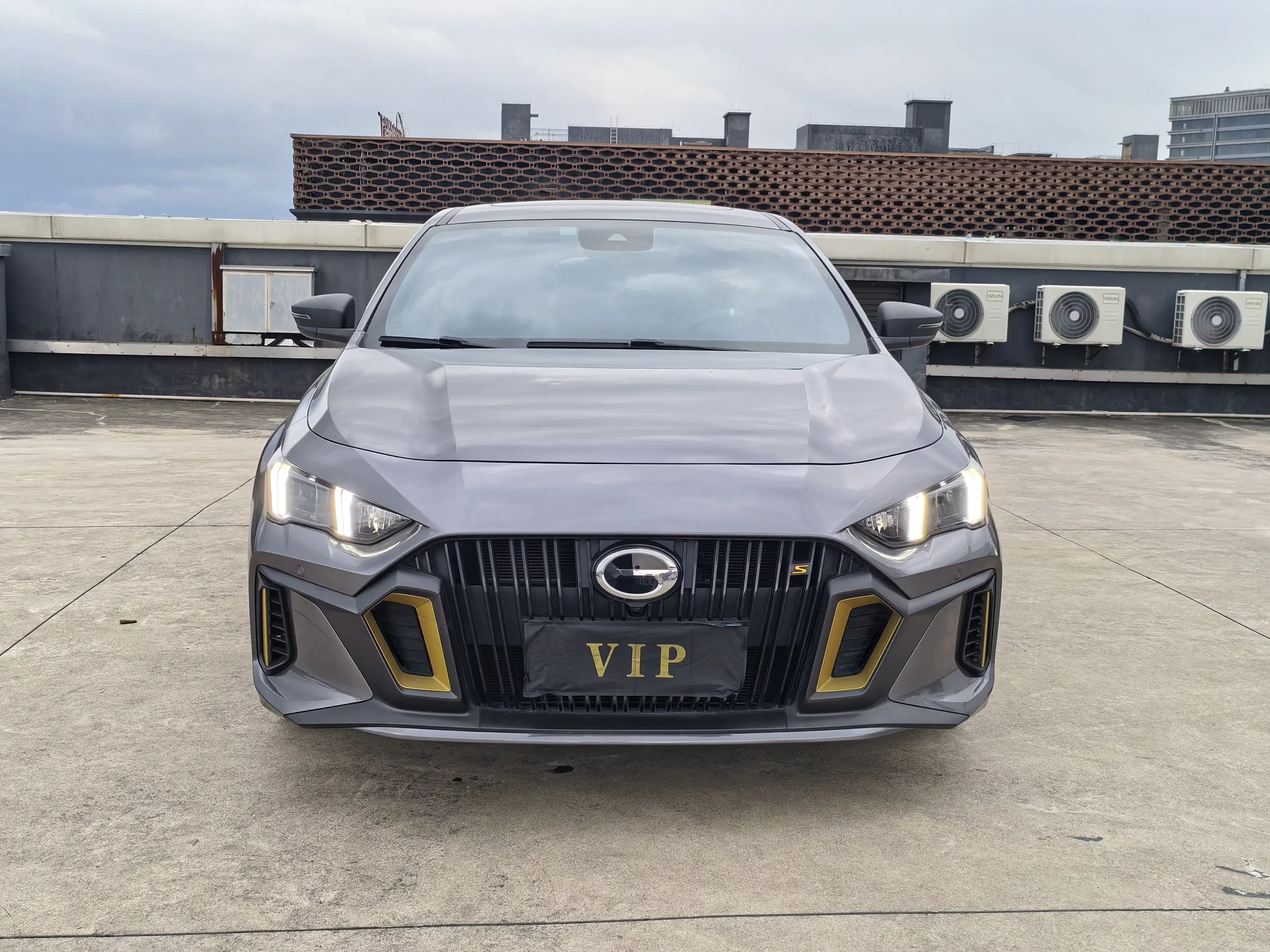 GAC Trumpchi Empow  из Китая
