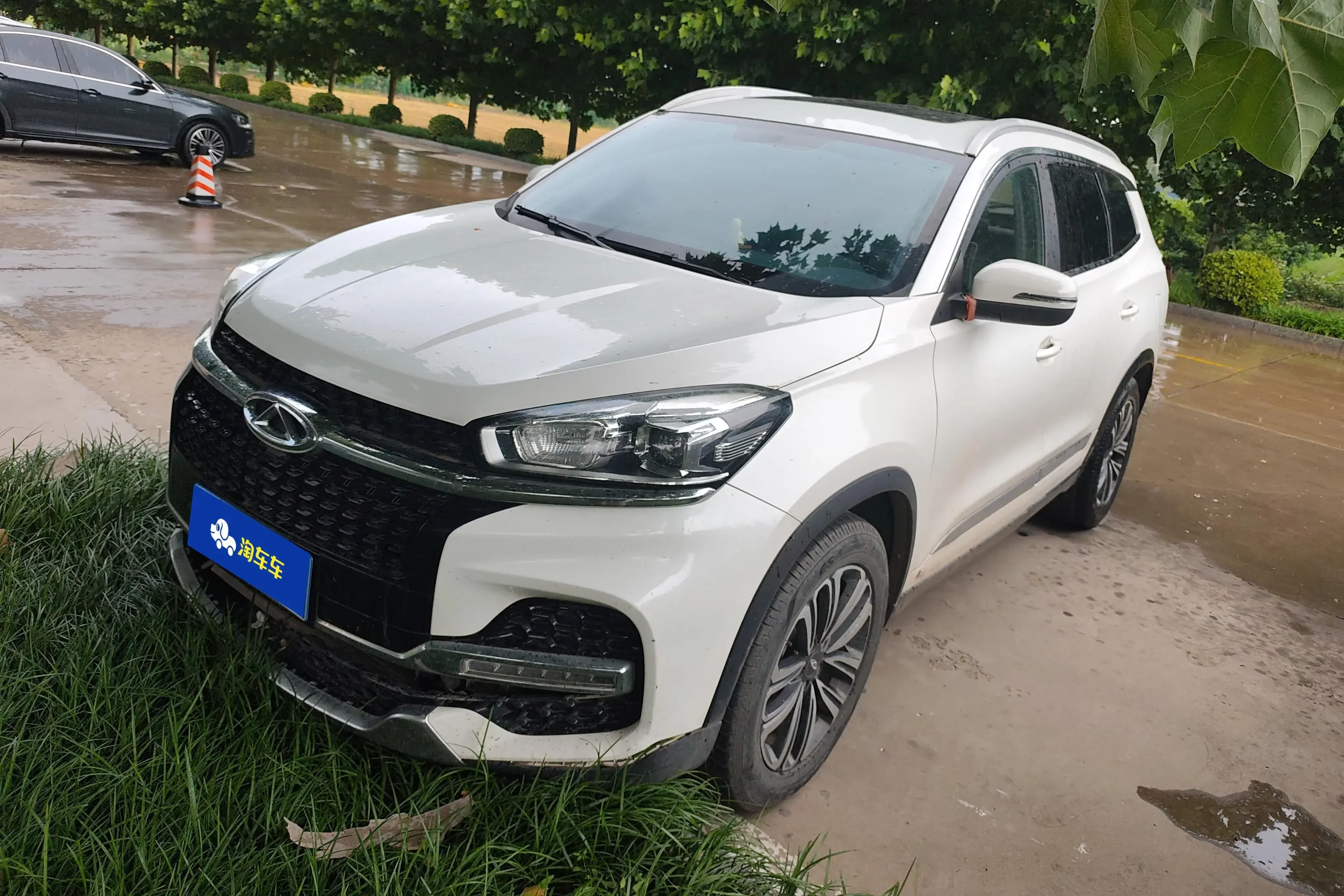 Chery Tiggo 8