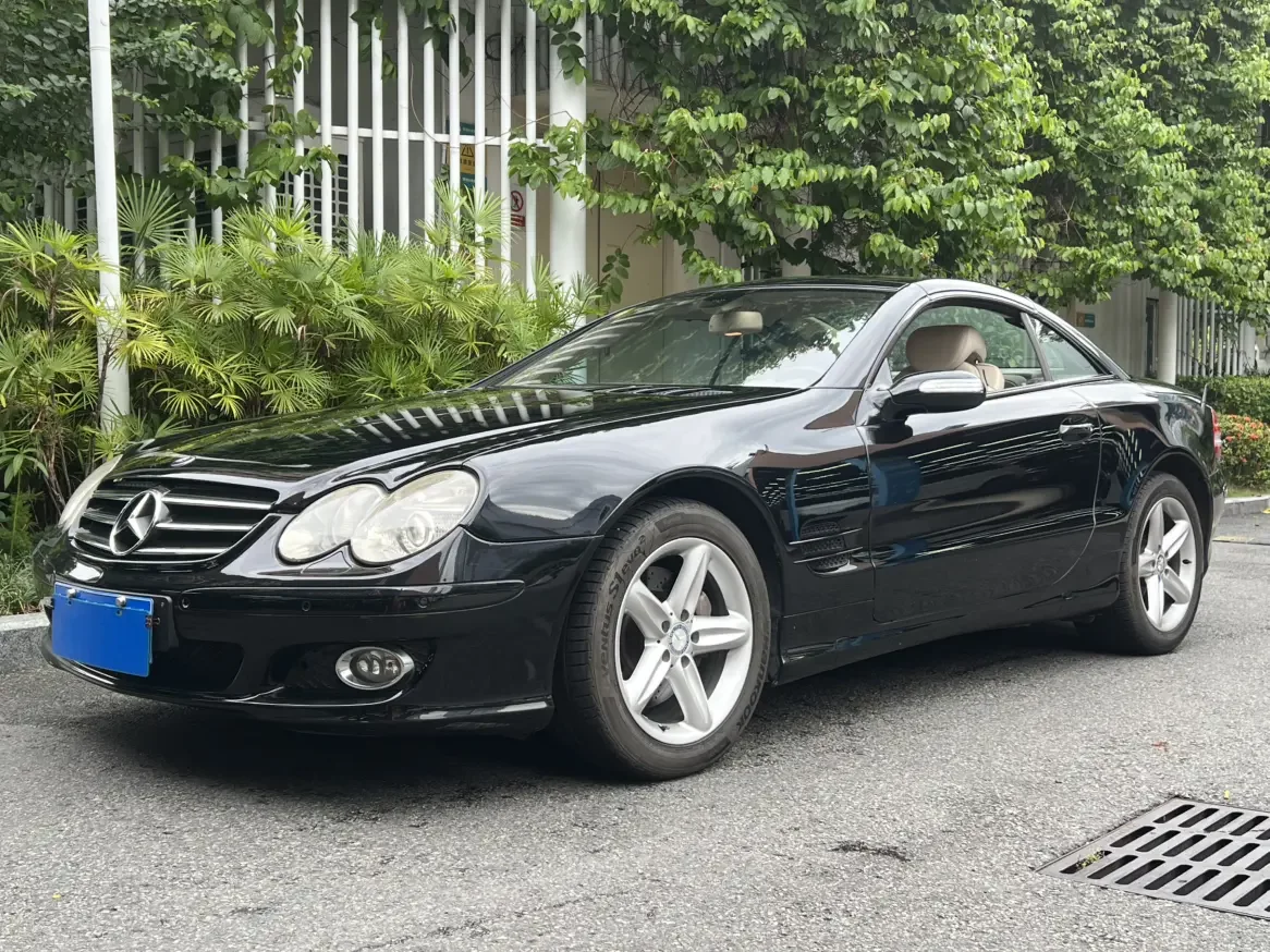 Mercedes-Benz SL Class
