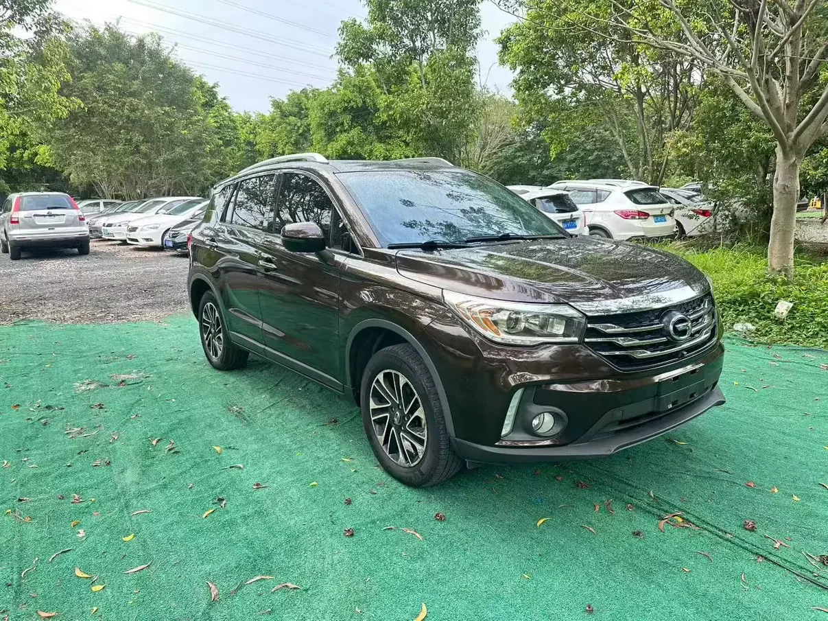 GAC Trumpchi GS4