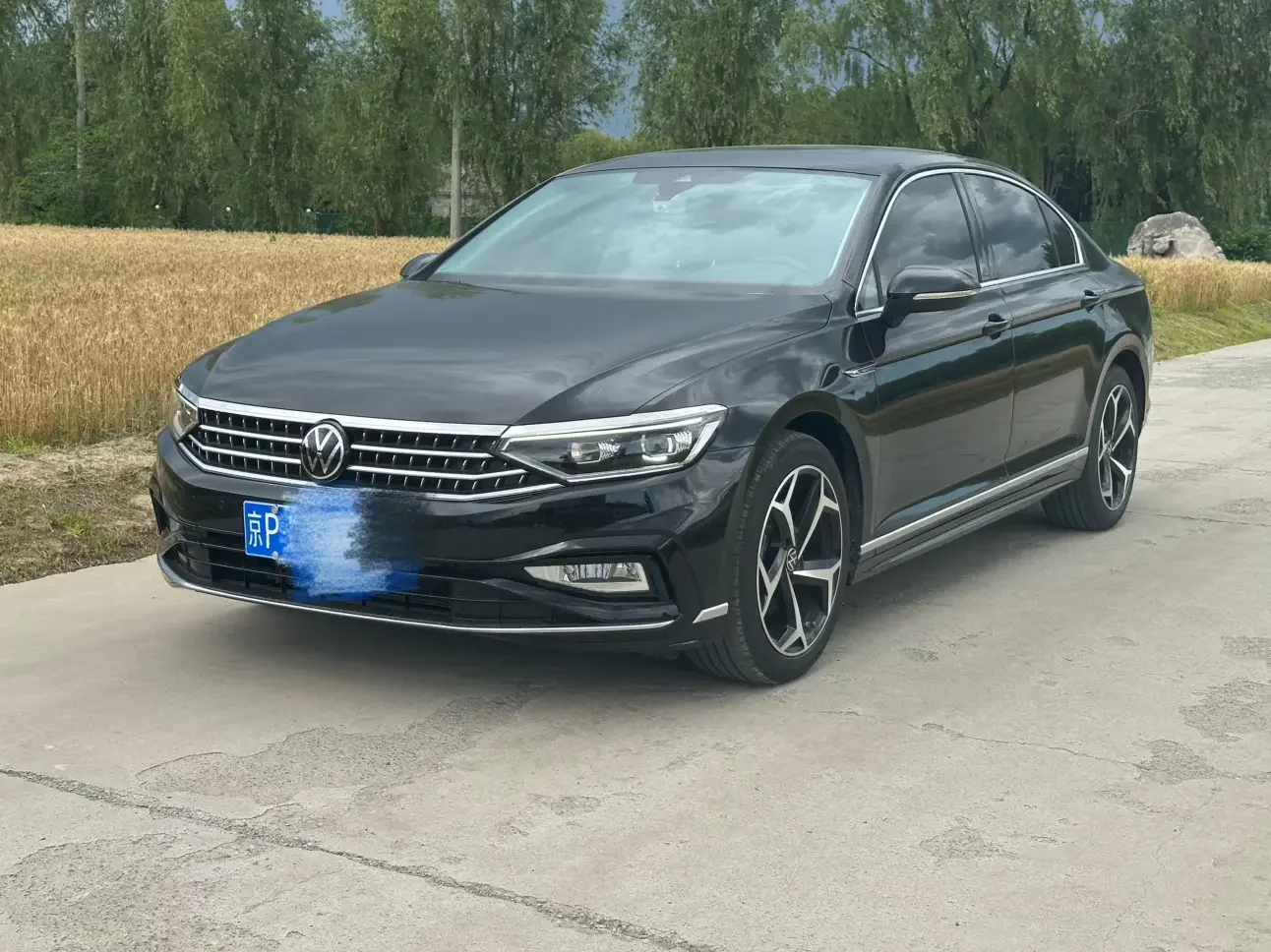 Volkswagen Magotan