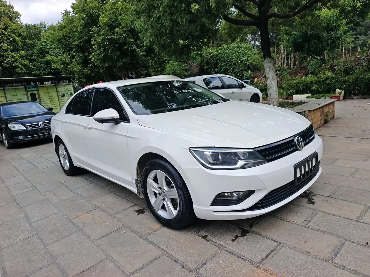 Volkswagen Lamando