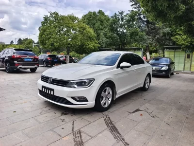 Volkswagen Lamando