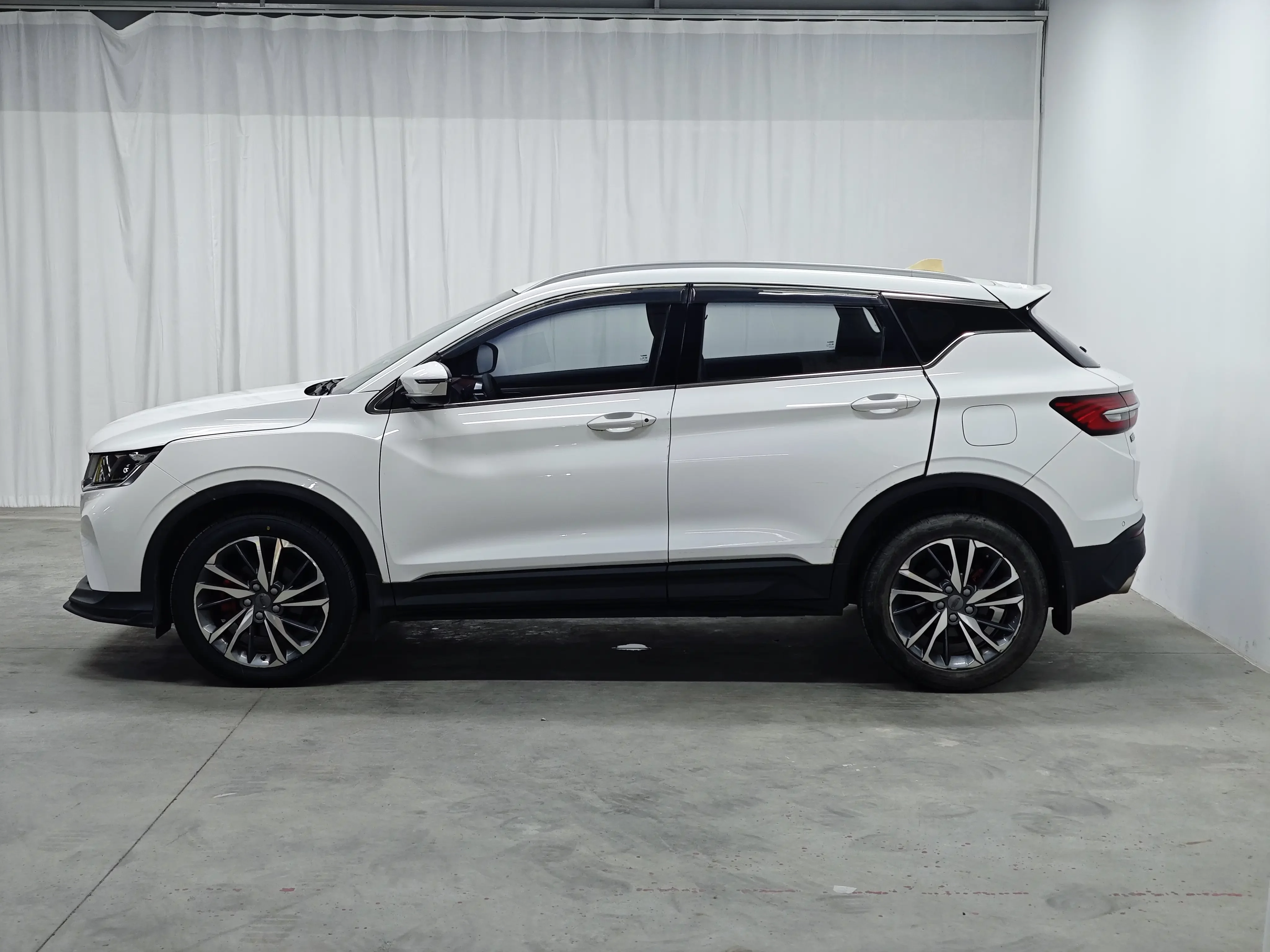 Geely Coolray SX11