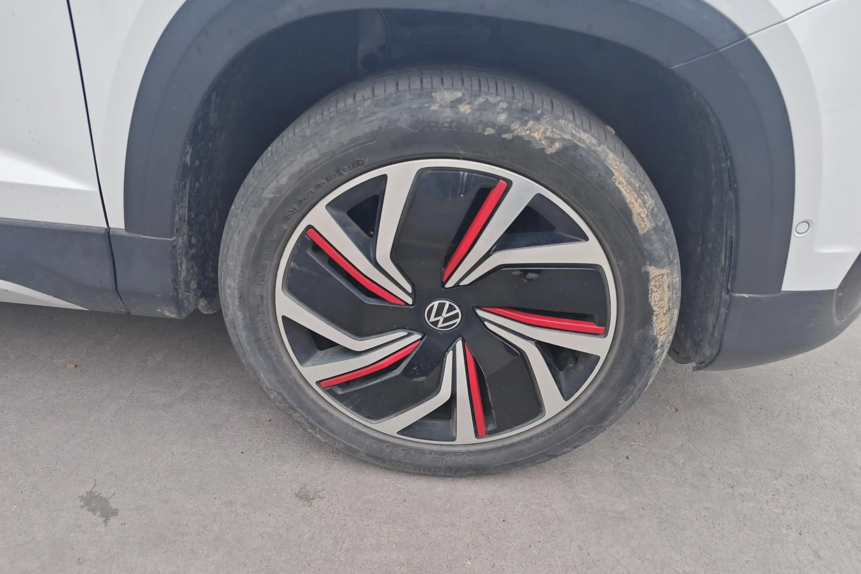 Volkswagen Tharu