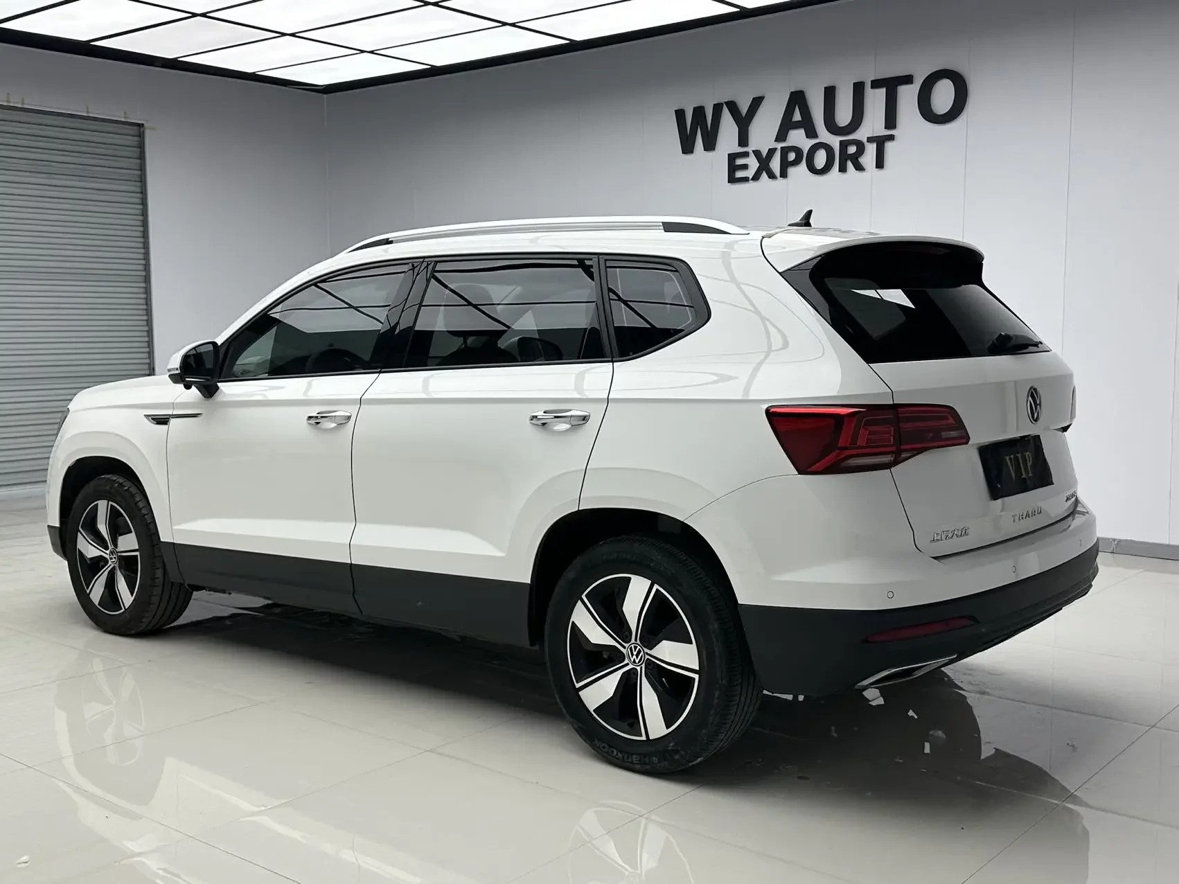 Volkswagen Tharu
