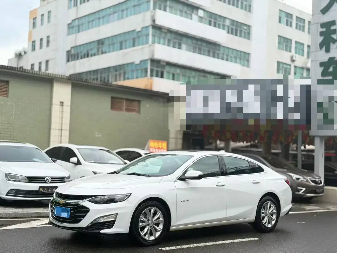 Chevrolet Malibu XL