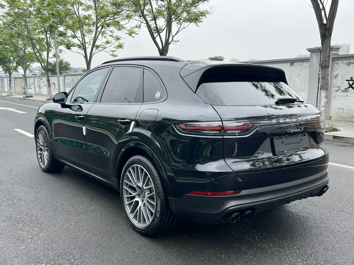 Porsche Cayenne E-Hybrid