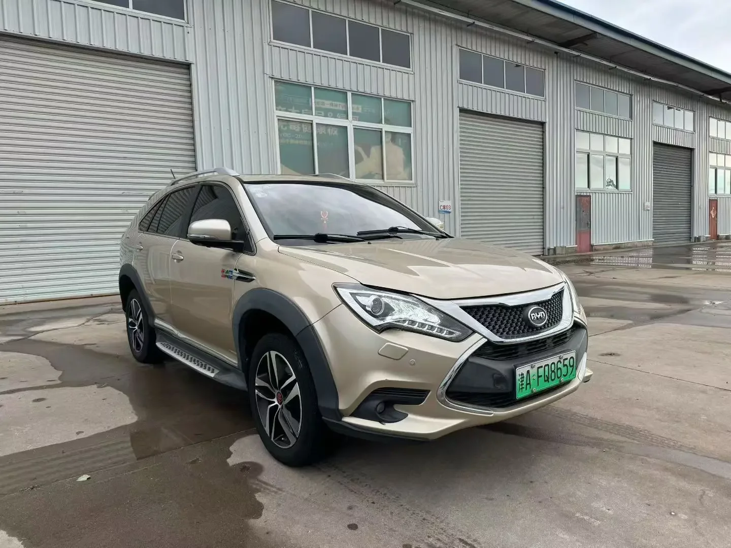 BYD Tang DM