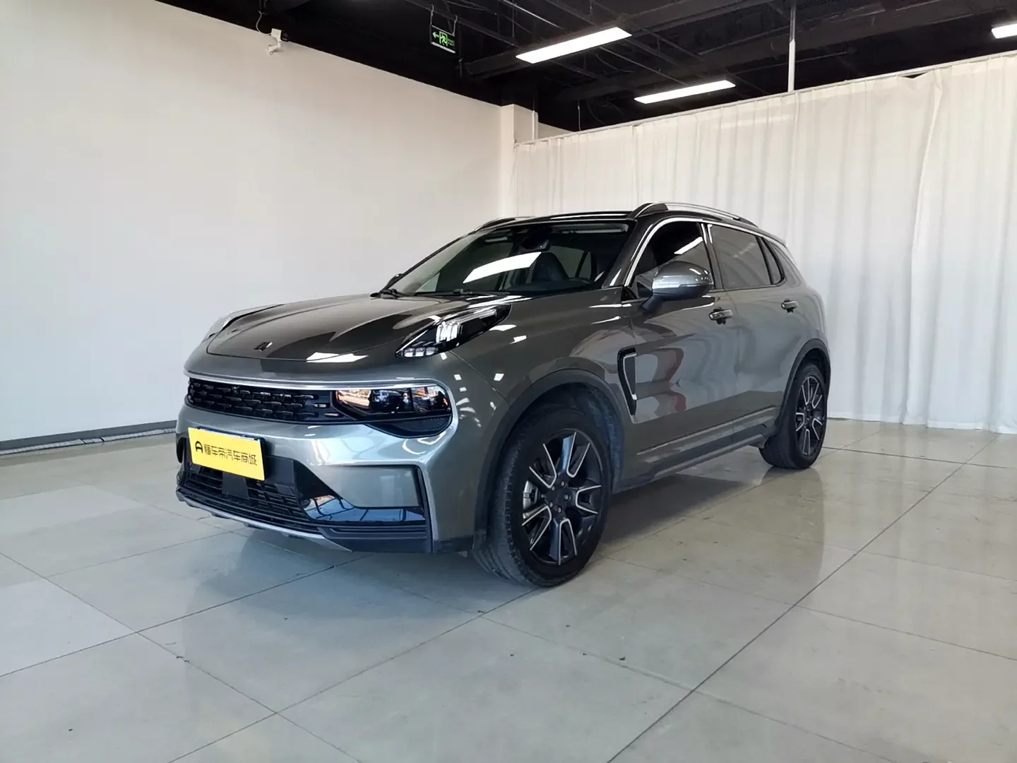 Lynk & Co 01