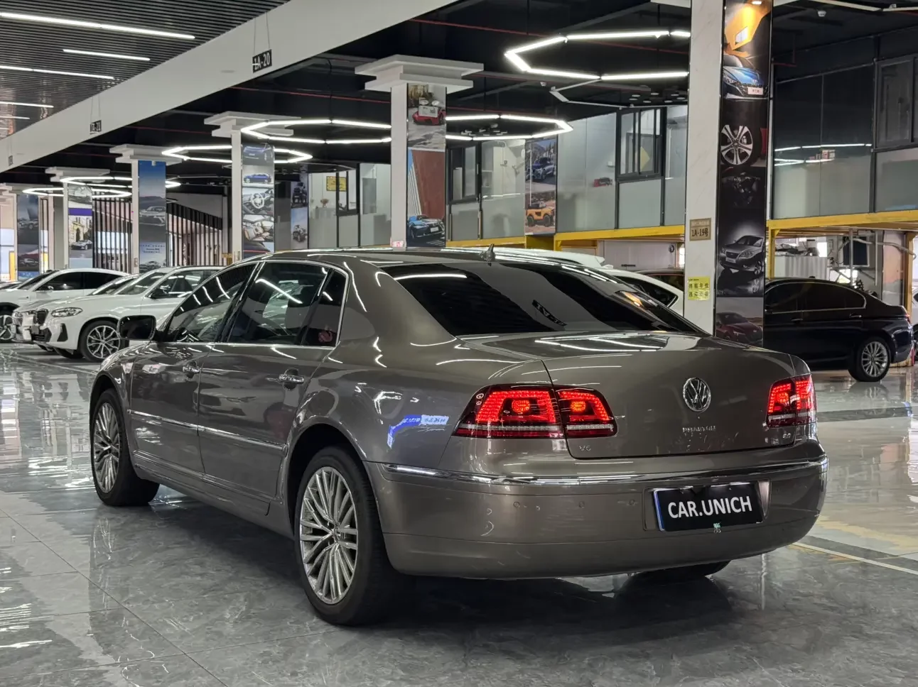 Volkswagen Phaeton / Phideon