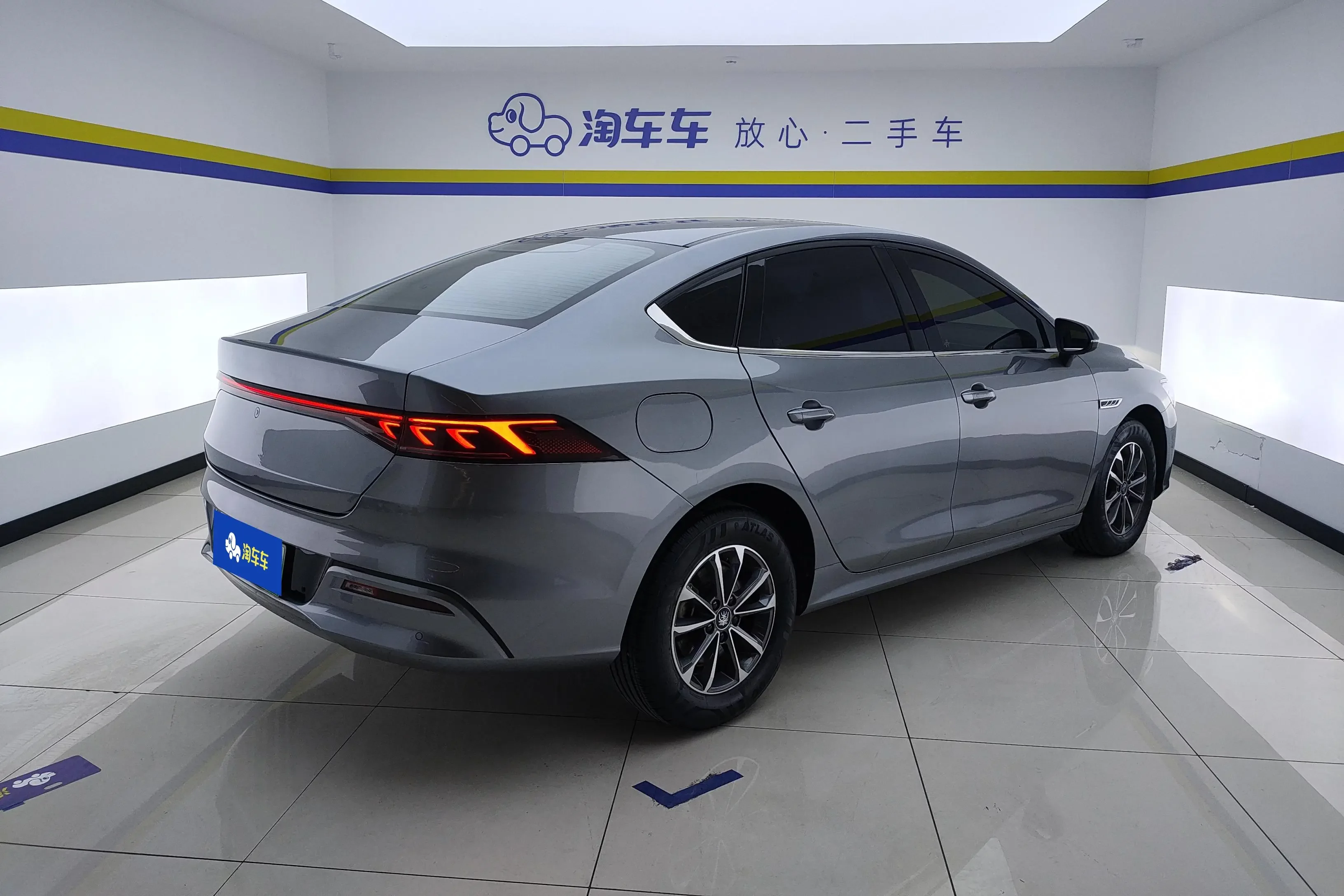BYD Qin PLUS DM