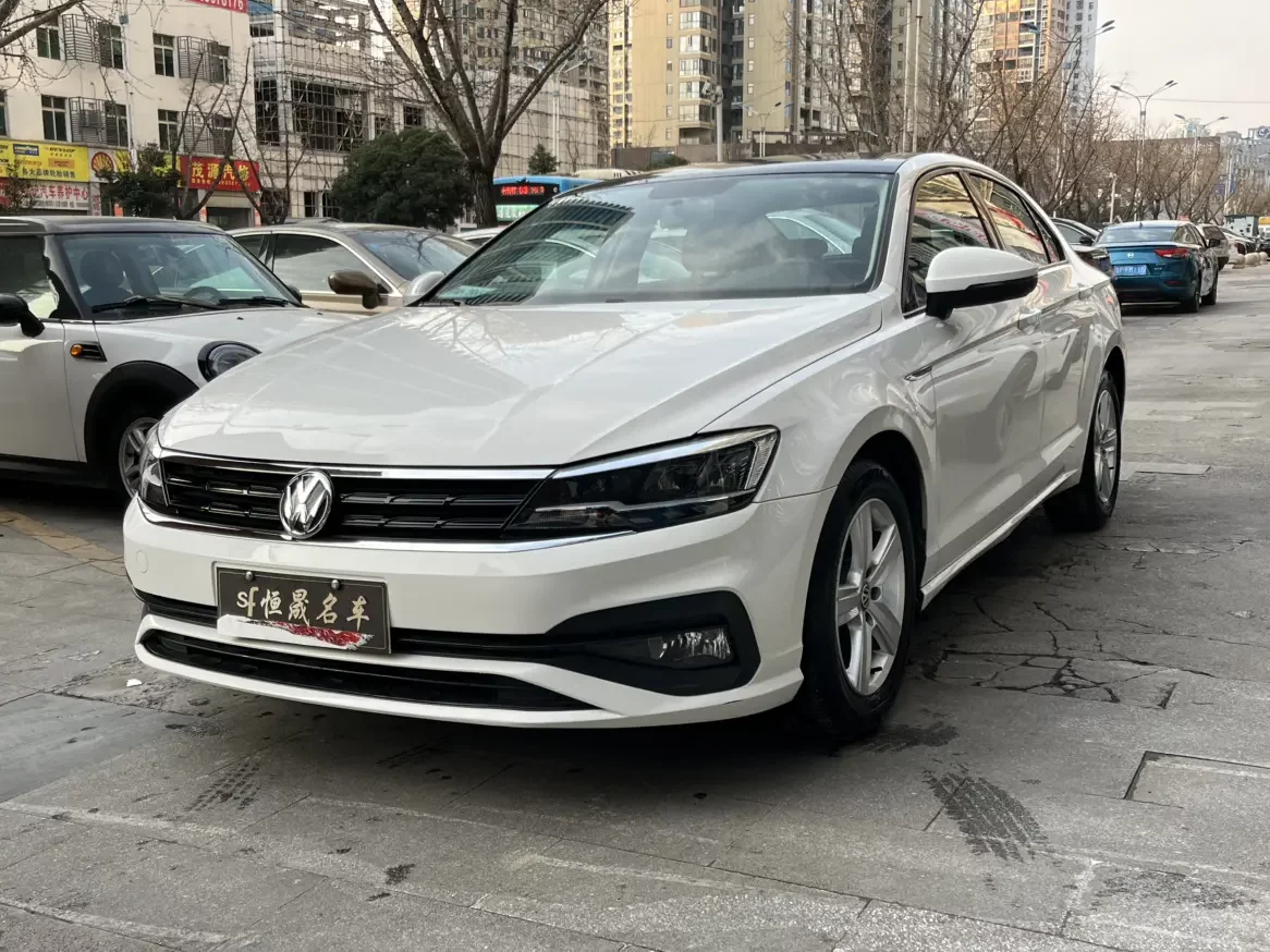 Volkswagen Lamando