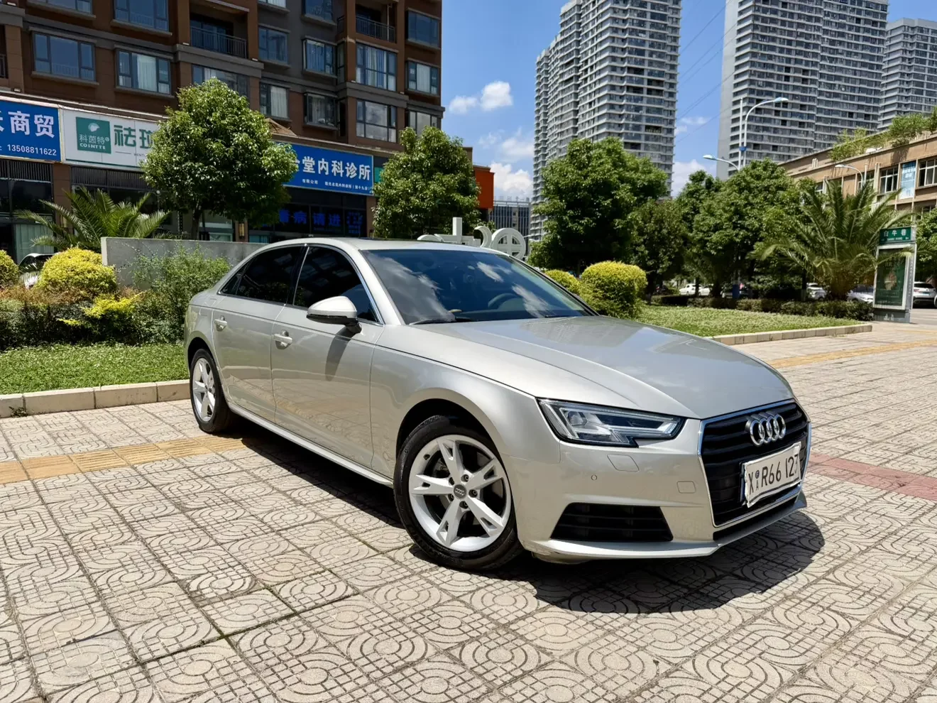 Audi A4L