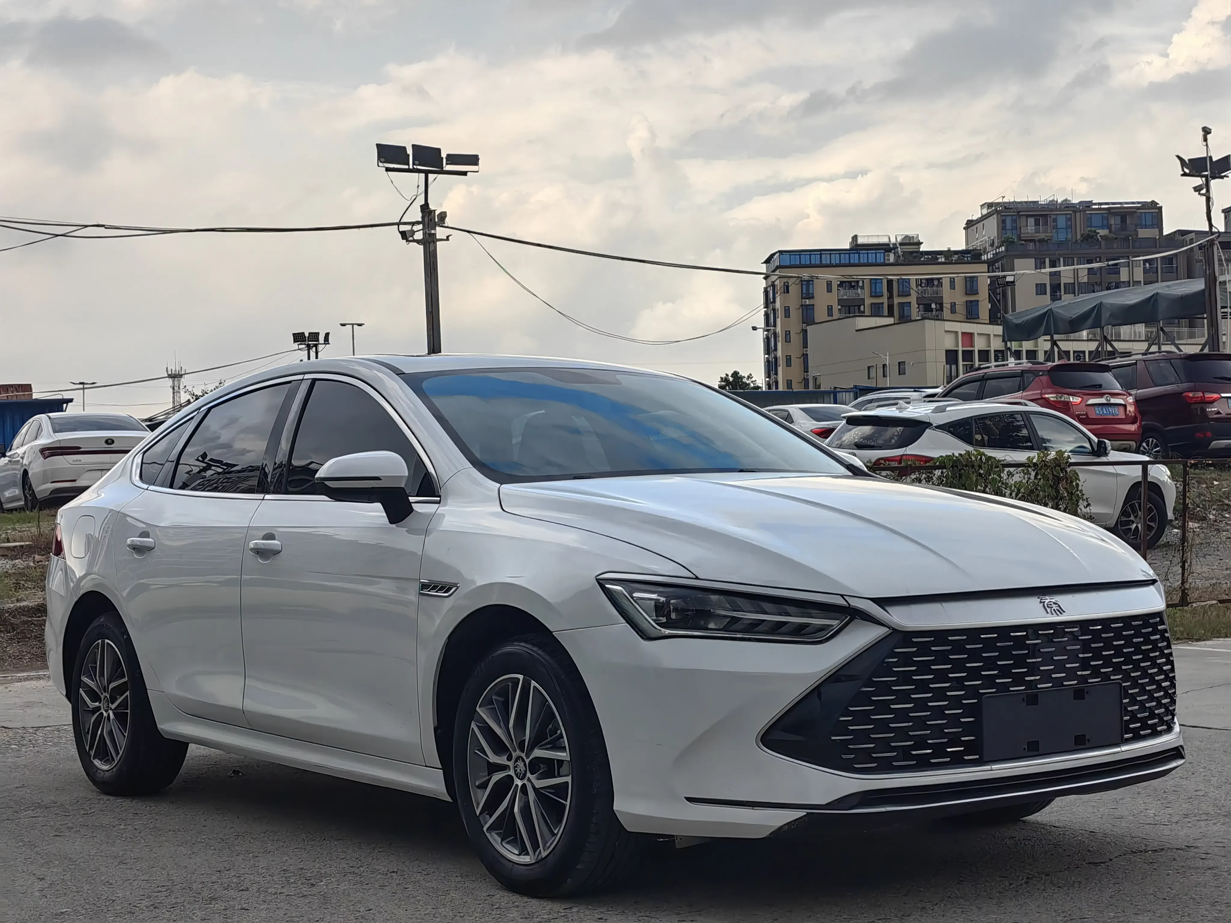 BYD Qin PLUS DM
