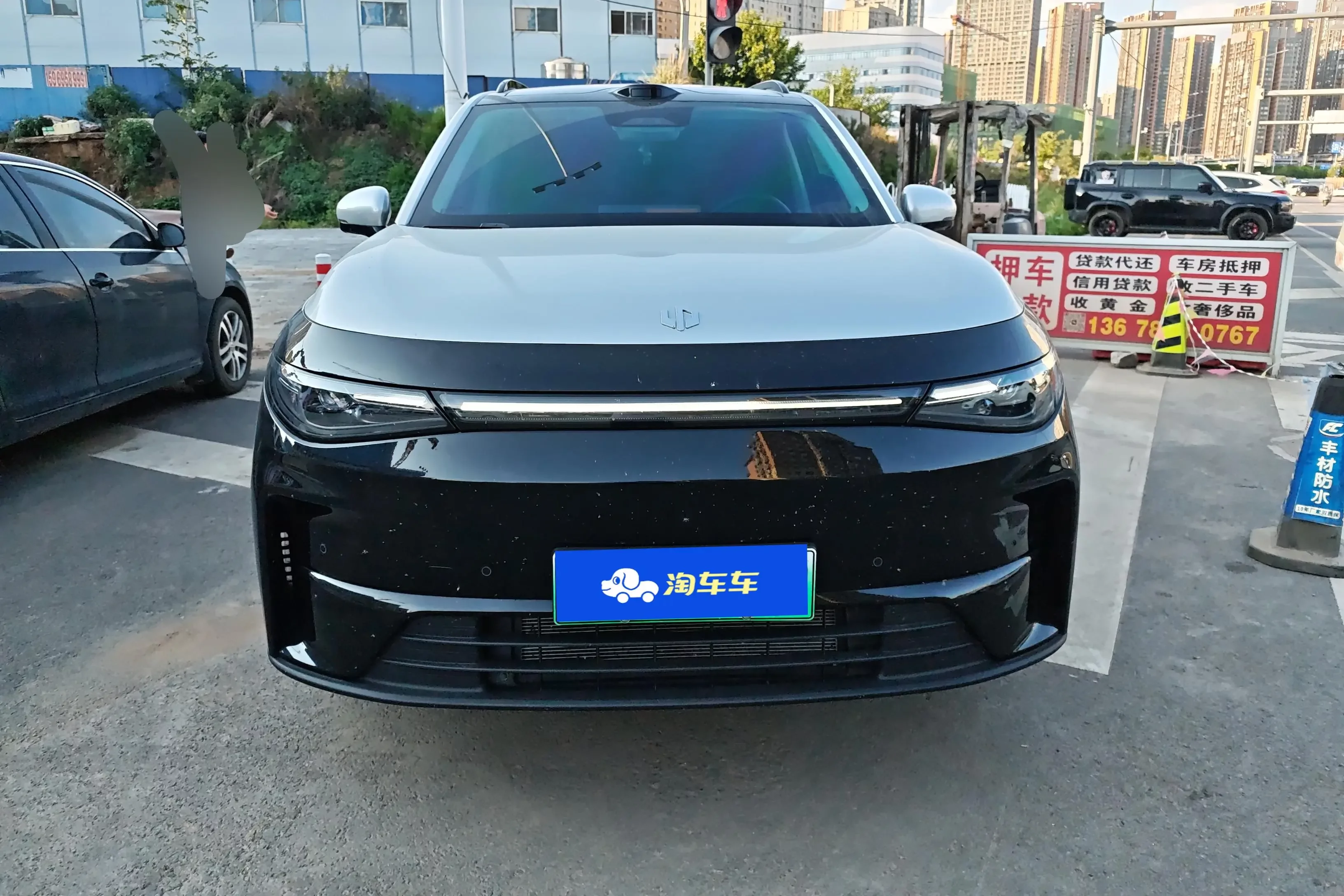 Leapmotor C16