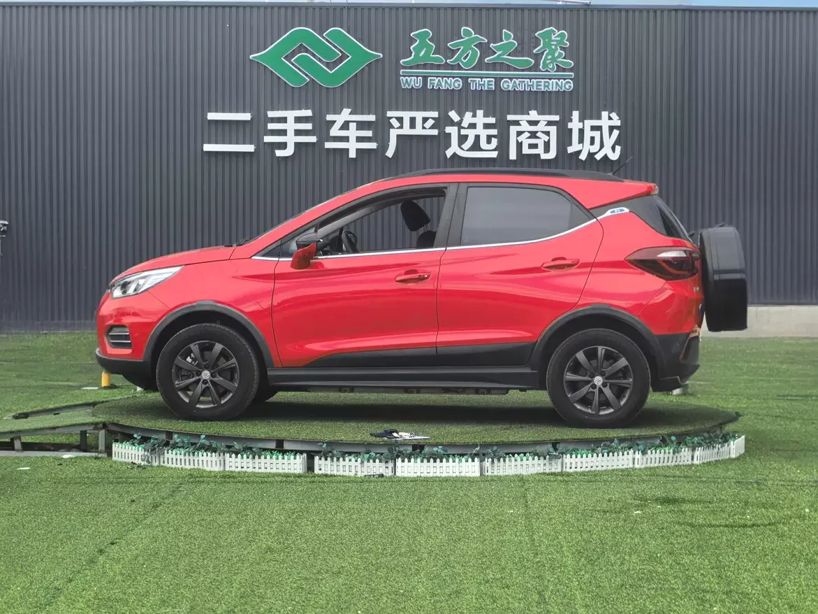BYD Yuan EV